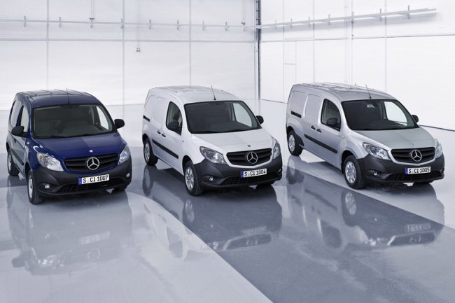 Mercedes-Benz    Citan