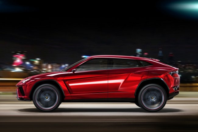 Lamborghini Urus       