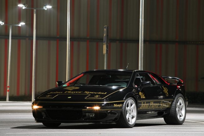   Cam-Shaft      Lotus Esprit V8