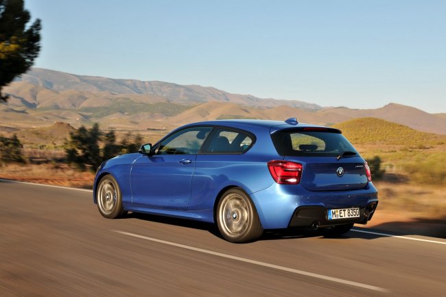  BMW     1-c