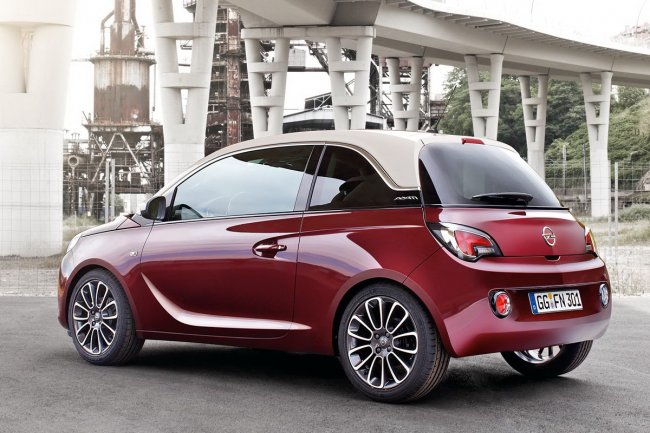    Opel Adam  