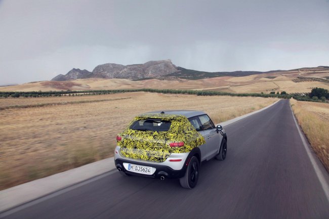      MINI Paceman