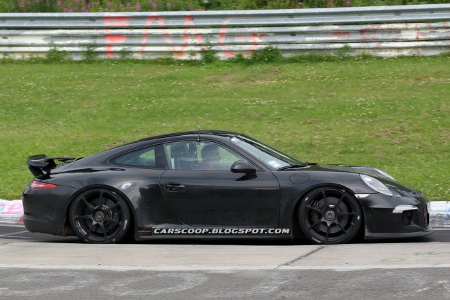 Шпионские фото нового Porsche 911 GT3