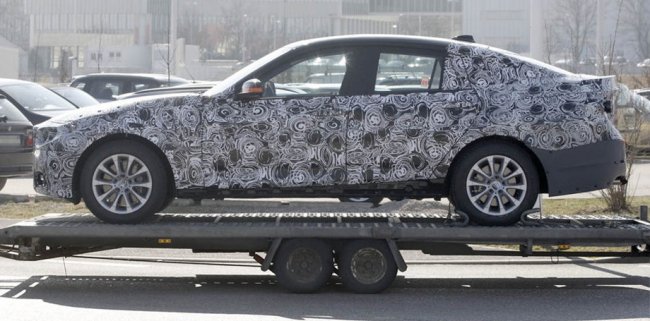 BMW привезёт в Париж прототип хэтчбека 3-ей Серии