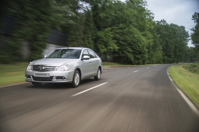     Nissan Almera