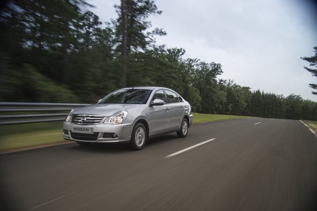     Nissan Almera