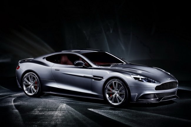      Aston Martin Vanquish