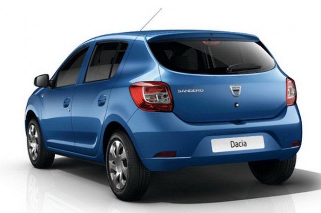 Опубликованы первые фото Dacia Logan и Sandero нового поколения
