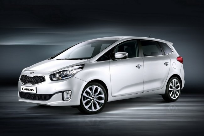Kia   Carens