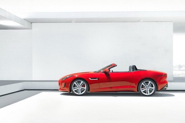      Jaguar F-Type