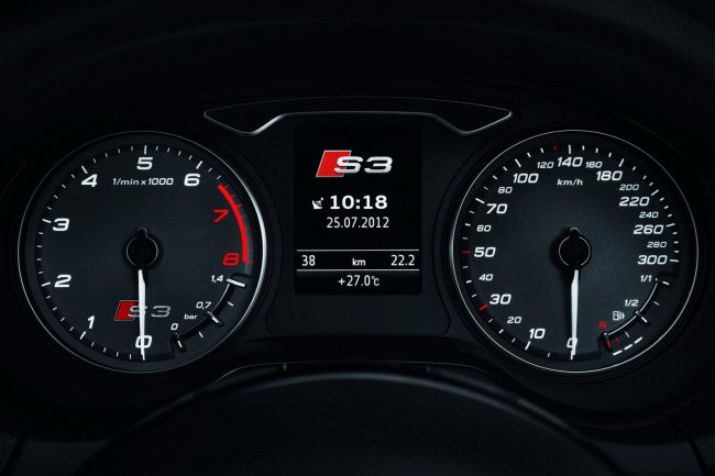   Audi S3  