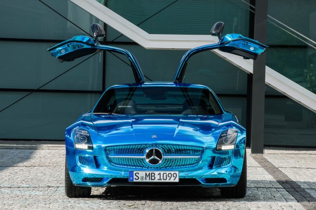 Mercedes-Benz SLS Coupe Electric Drive — 740-сильный электрический суперкар
