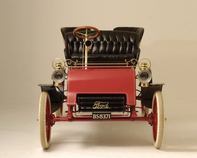 Старейший сохранившийся Ford Model A 1903-го года будет продан с аукциона