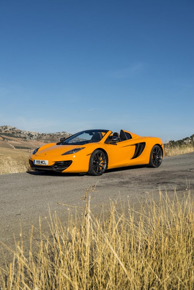 Официальная фотогалерея McLaren 12C Spider