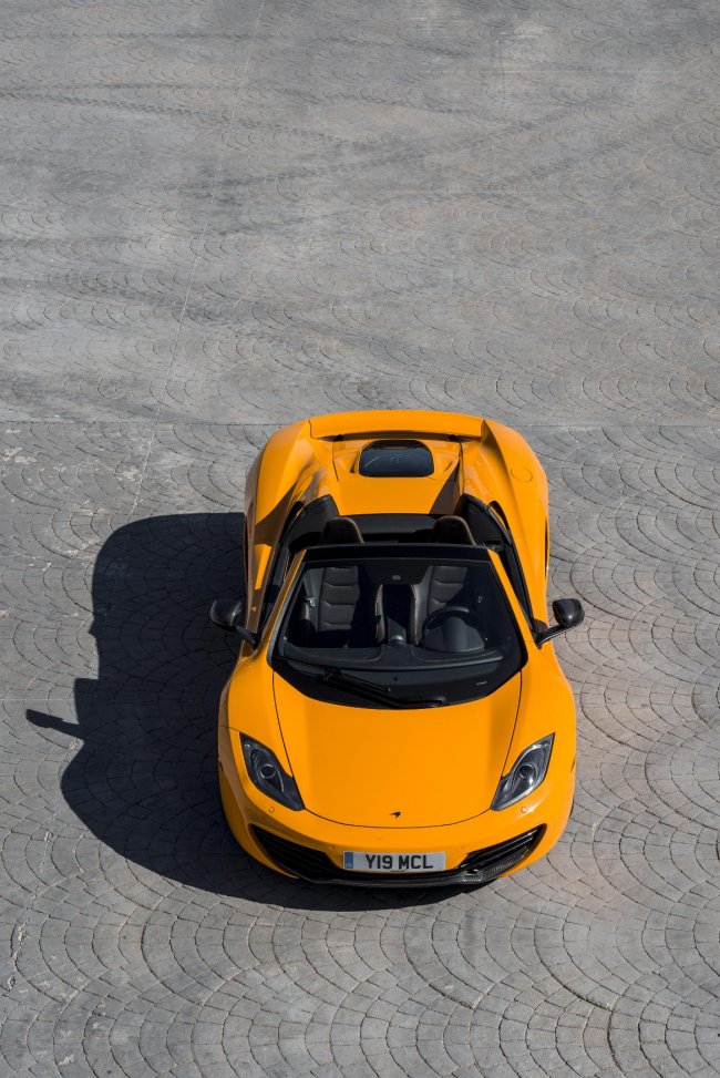   McLaren 12C Spider