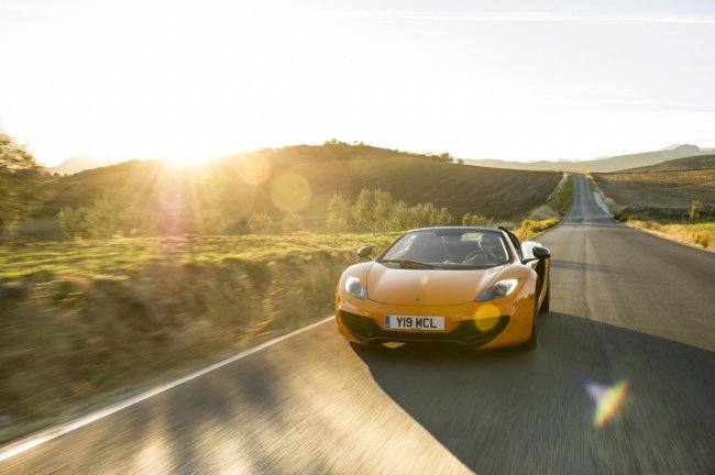   McLaren 12C Spider