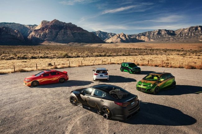 Kia привезла в Лас-Вегас пять автомобилей для супергероев