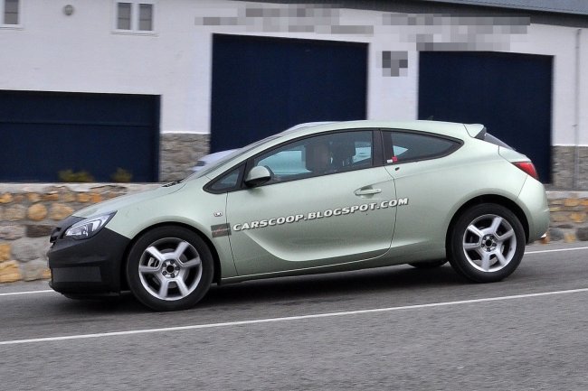 Opel Astra GTC    