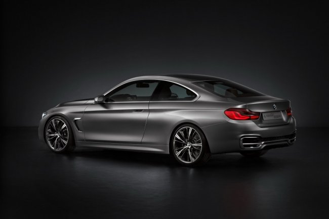  BMW    4- 