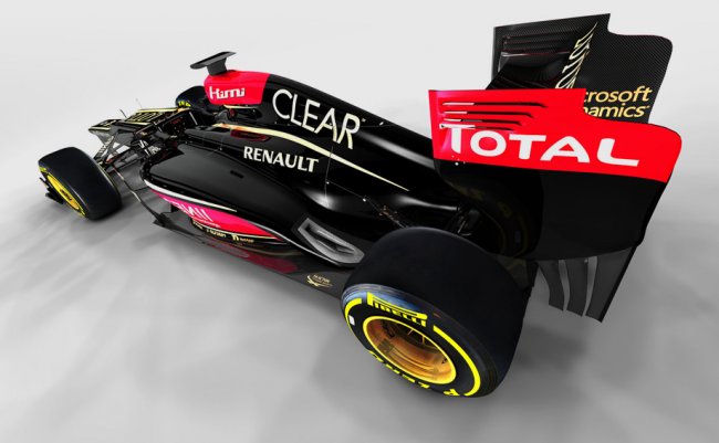 Команда Lotus F1 показала свой новый болид