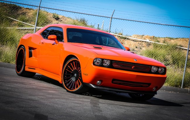 Dodge Challenger от Forgiato Wheels — оранжевый беспредел