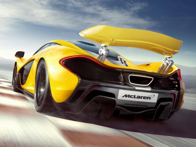  McLaren P1  