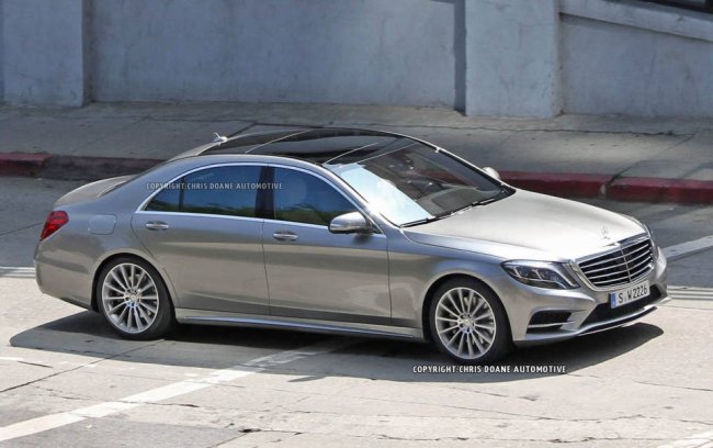  Mercedes-Benz S-Class   