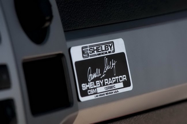 В Shelby добавили прыти спортивному пикапу Ford F-150 SVT Raptor