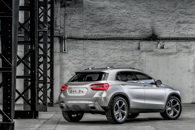 Mercedes-Benz GLA    