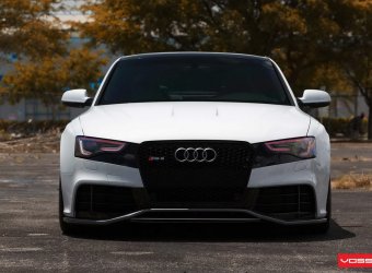 Audi RS5    OSS Designs  Vossen Wheels