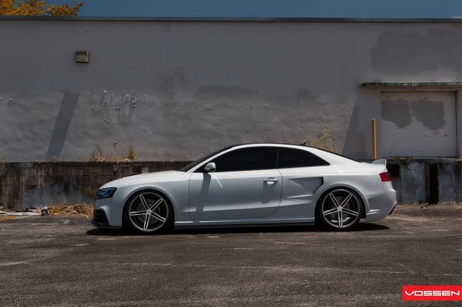 Audi RS5    OSS Designs  Vossen Wheels