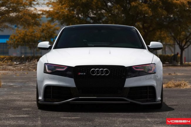 Audi RS5    OSS Designs  Vossen Wheels