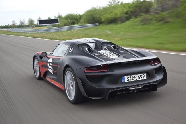      Porsche 918 Spyder