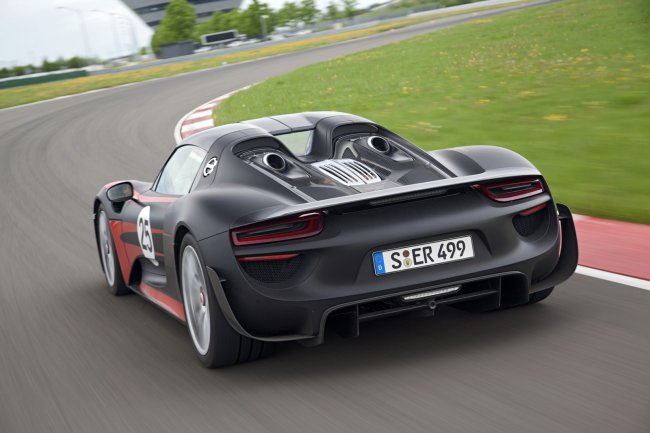      Porsche 918 Spyder