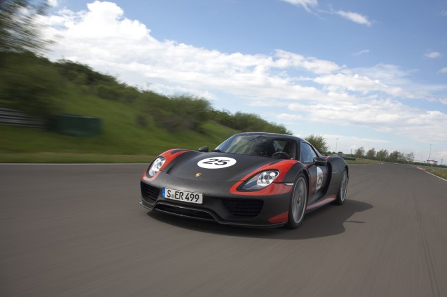      Porsche 918 Spyder