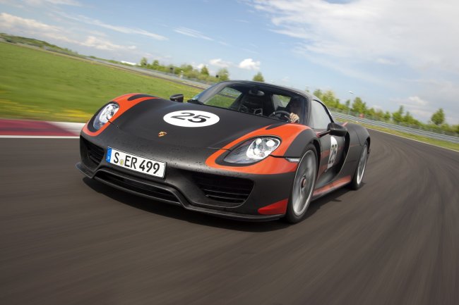      Porsche 918 Spyder