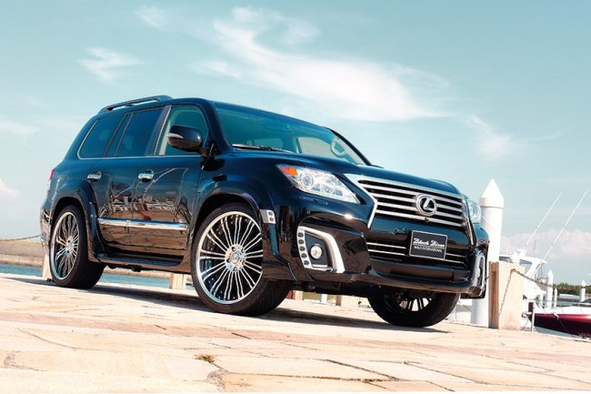       Lexus LX  Wald International