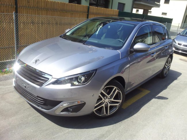  Peugeot 308   