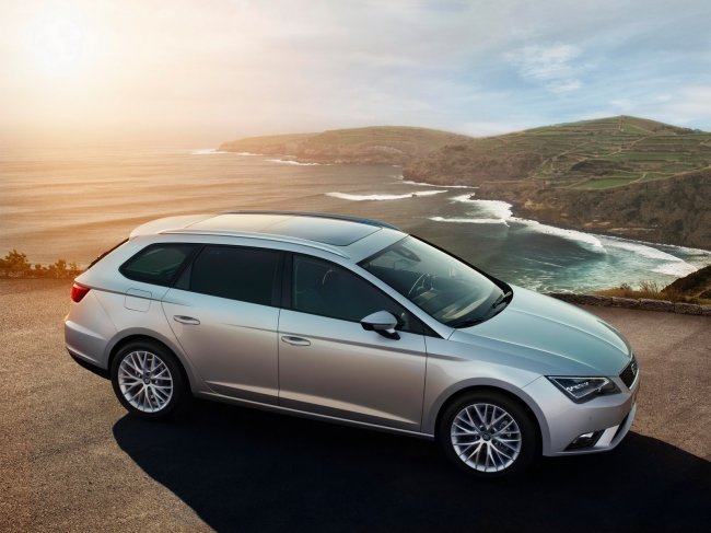 Seat    Leon ST
