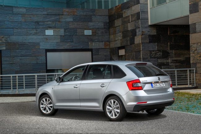   5-  Skoda Rapid Spaceback