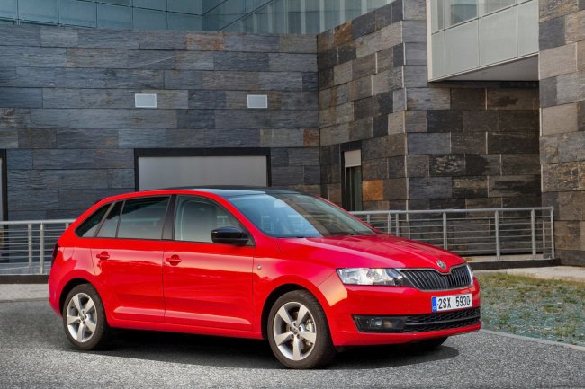   5-  Skoda Rapid Spaceback