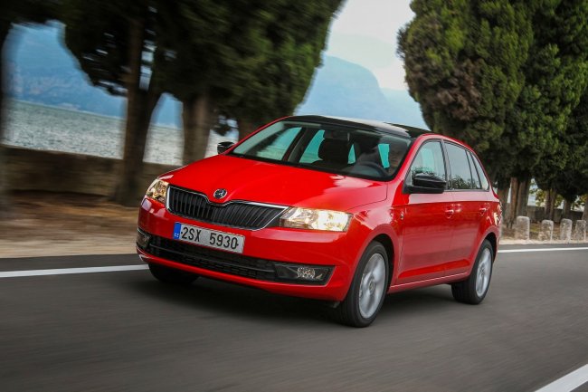   5-  Skoda Rapid Spaceback