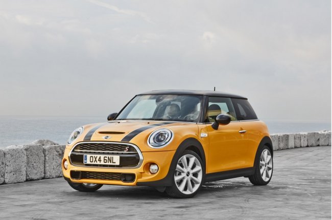  MINI Cooper  