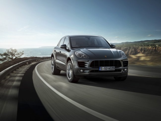 Porsche Macan     