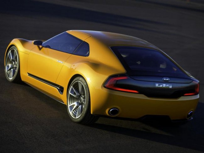 Kia показала концептуальное спорт-купе GT4 Stinger