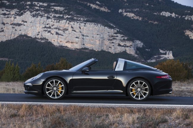 Новый Porsche 911 Targa — официальные фотографии