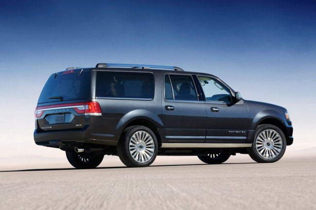 Lincoln Navigator    