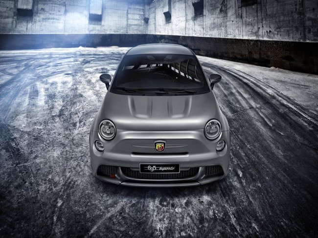 Abarth 695 Biposto  190-  Fiat 500