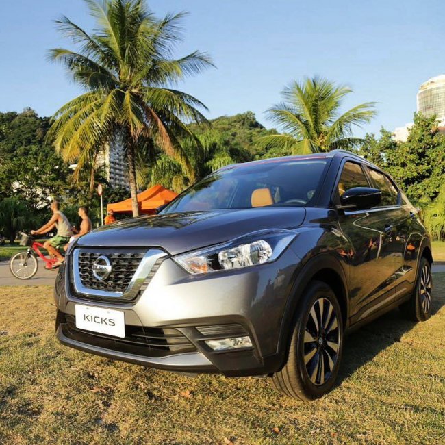      Nissan Kicks