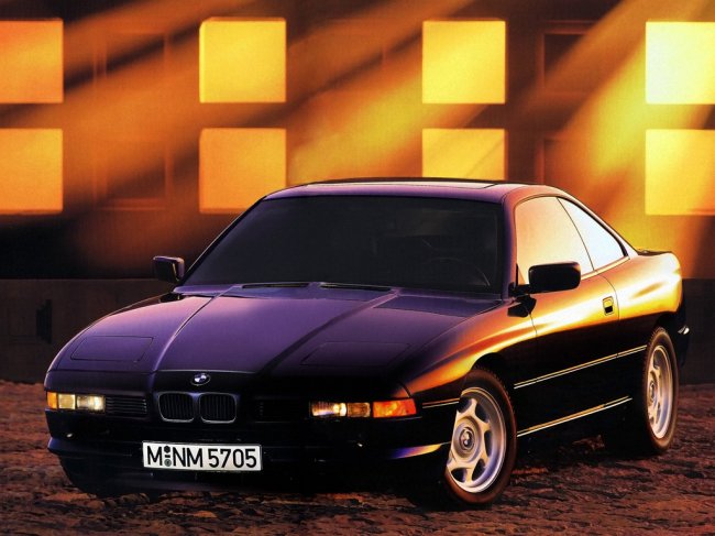 : BMW -  8- 